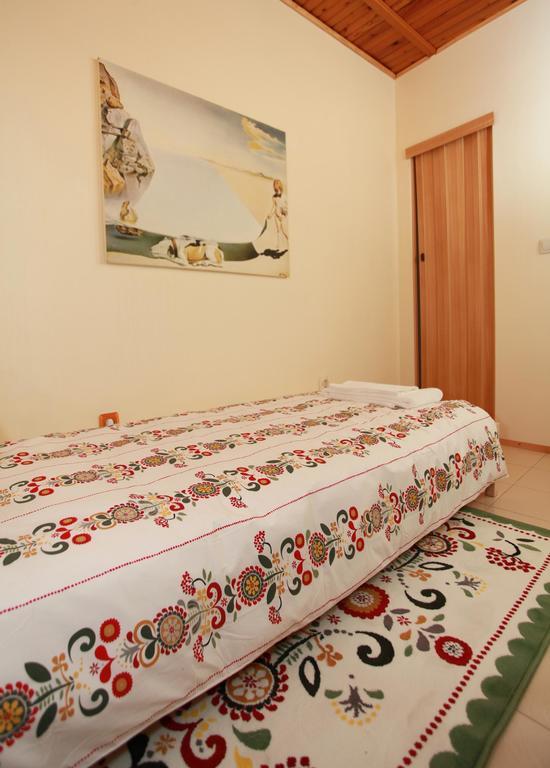 Raya Maisonette Sofia Rom bilde